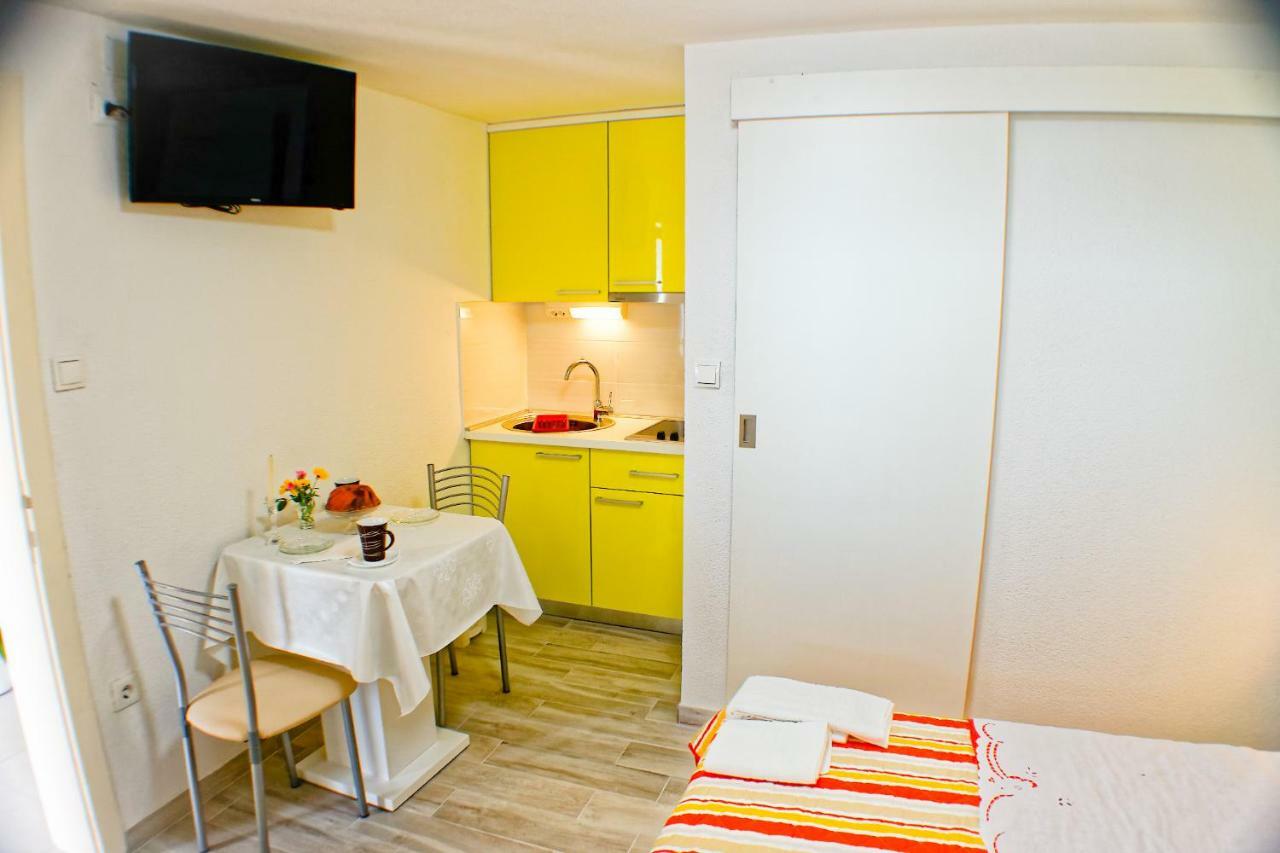 Studio Apartman Papić Drasnice Bagian luar foto